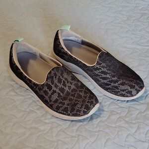 Vionic Slip On Sneakers